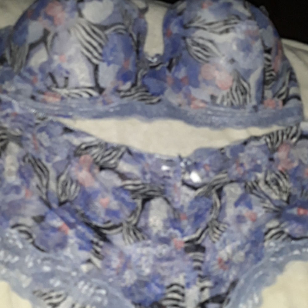 2pc Set - Picture 3 of 6